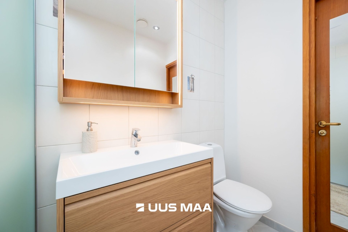Keila linn, Kullerkupu 9