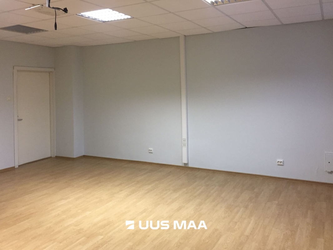 Tallinn, Kesklinna linnaosa, Südalinn, Narva mnt 7