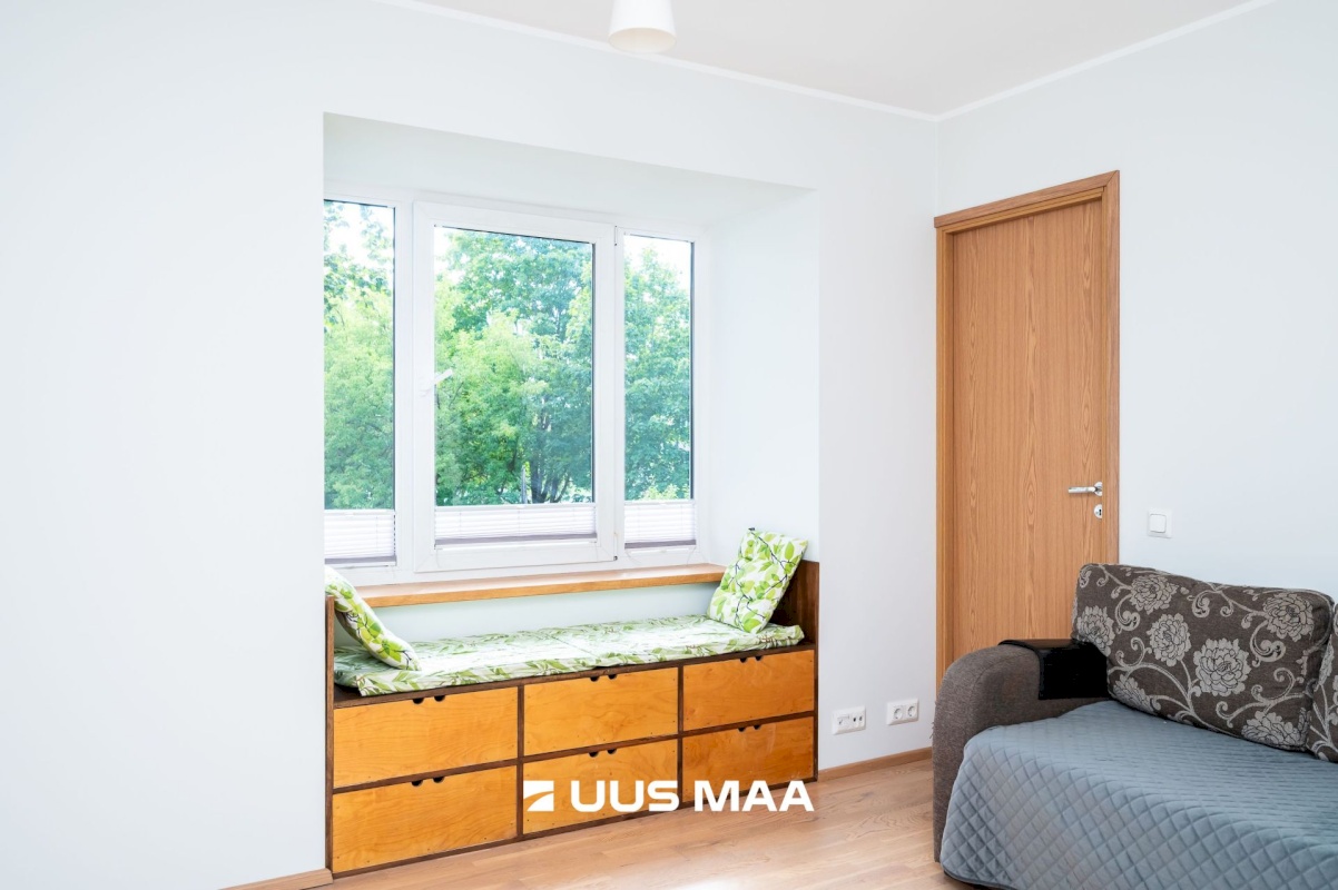 Tallinn, Nõmme linnaosa, Hiiu, Vääna 4