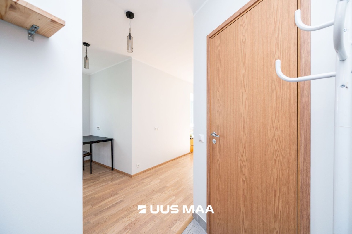 Tallinn, Nõmme linnaosa, Hiiu, Vääna 4