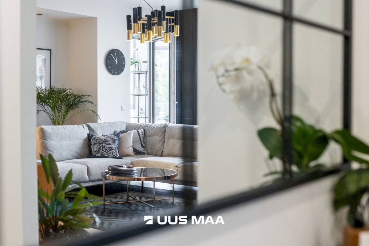 Tallinn, Kesklinna linnaosa, Sadama, Uus-Sadama tn 11