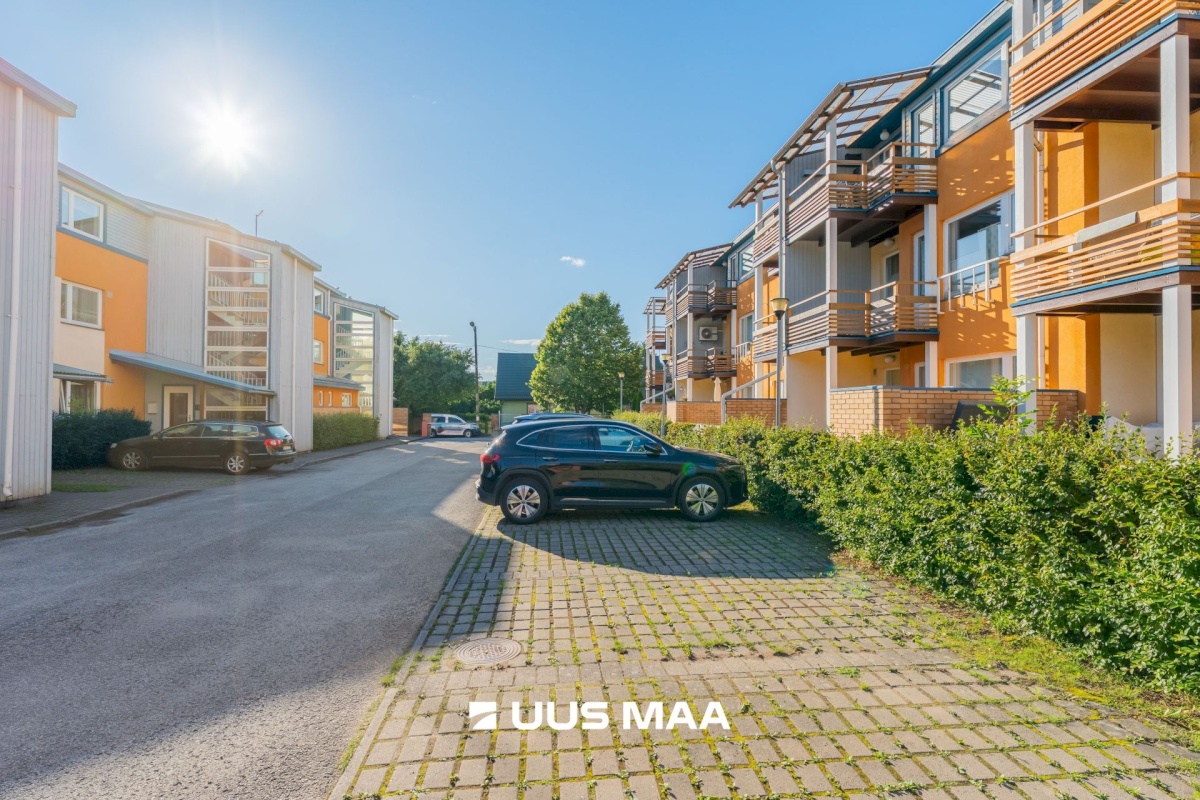 Pärnu linn, Pärnu linn, Rannarajoon, Side tn 2a/2