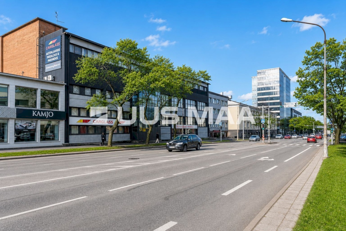 Tallinn, Kristiine linnaosa, Pärnu mnt 160C