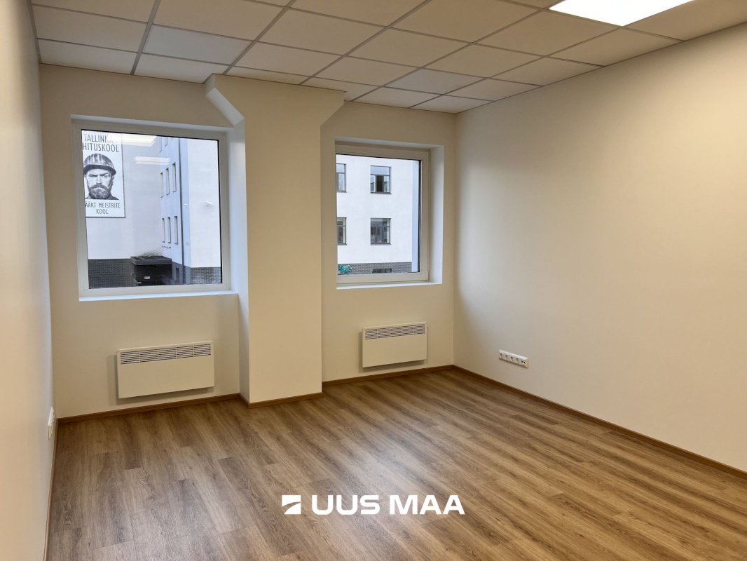 Tallinn, Kesklinna linnaosa, Pärnu mnt 160C