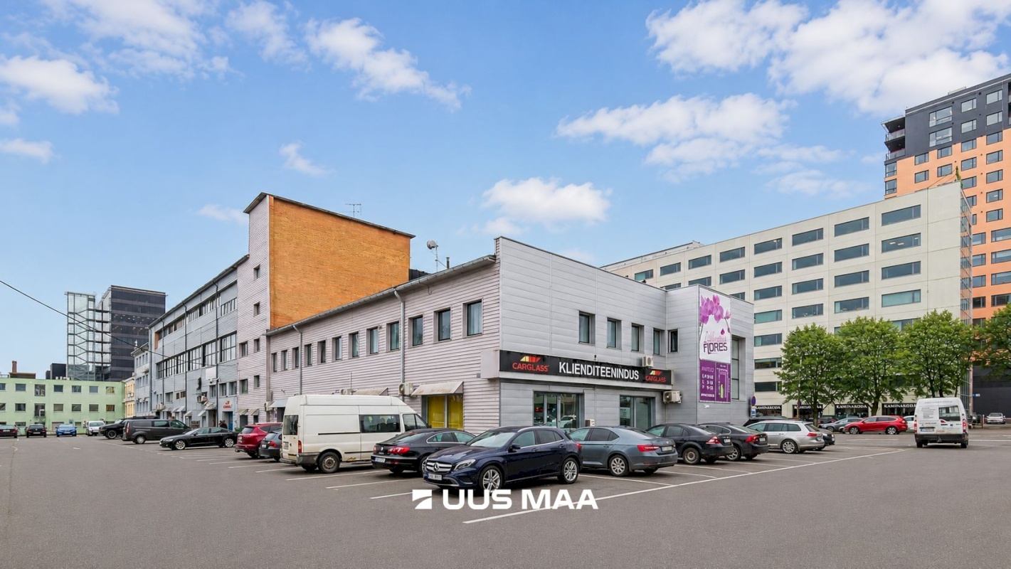 Tallinn, Kesklinna linnaosa, Pärnu mnt 160C