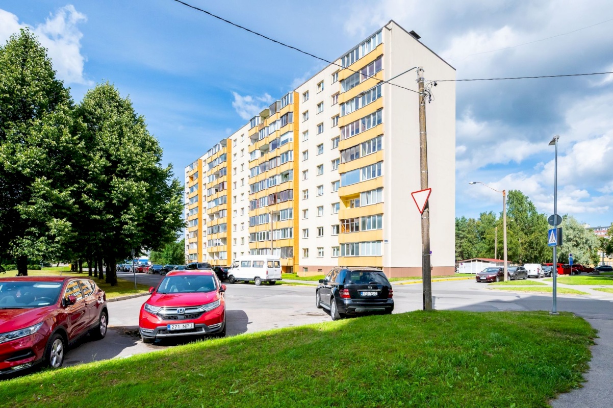 Tallinn, Lasnamäe linnaosa, Mustakivi, Mahtra 9
