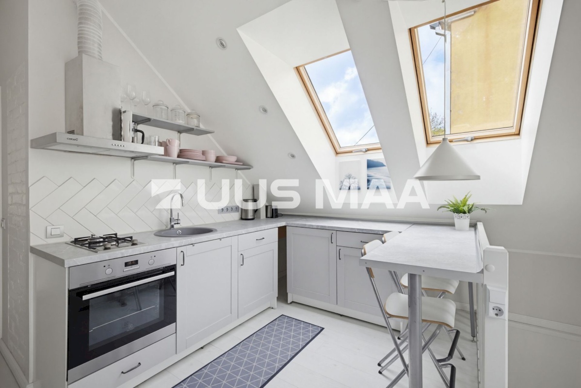 Tallinn, Põhja-Tallinna linnaosa, Kalamaja, Vana-Kalamaja 11