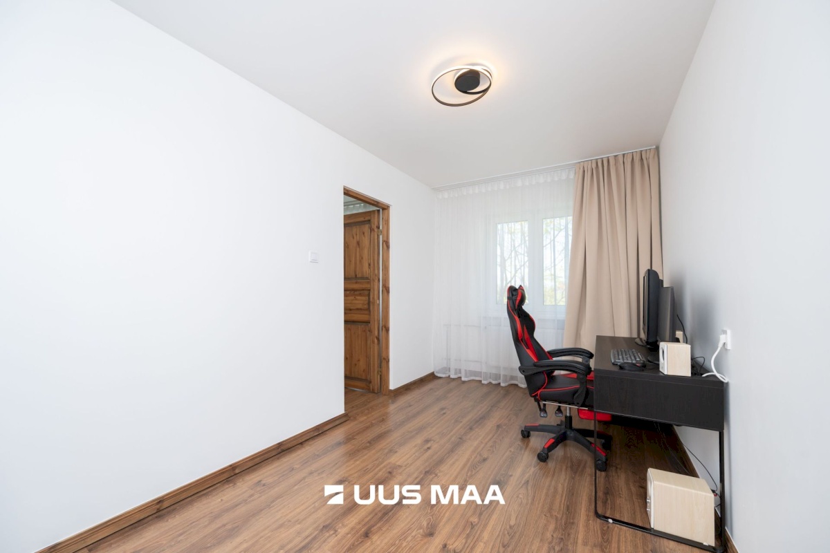 Tallinn, Mustamäe linnaosa, Kadaka, Akadeemia tee 68