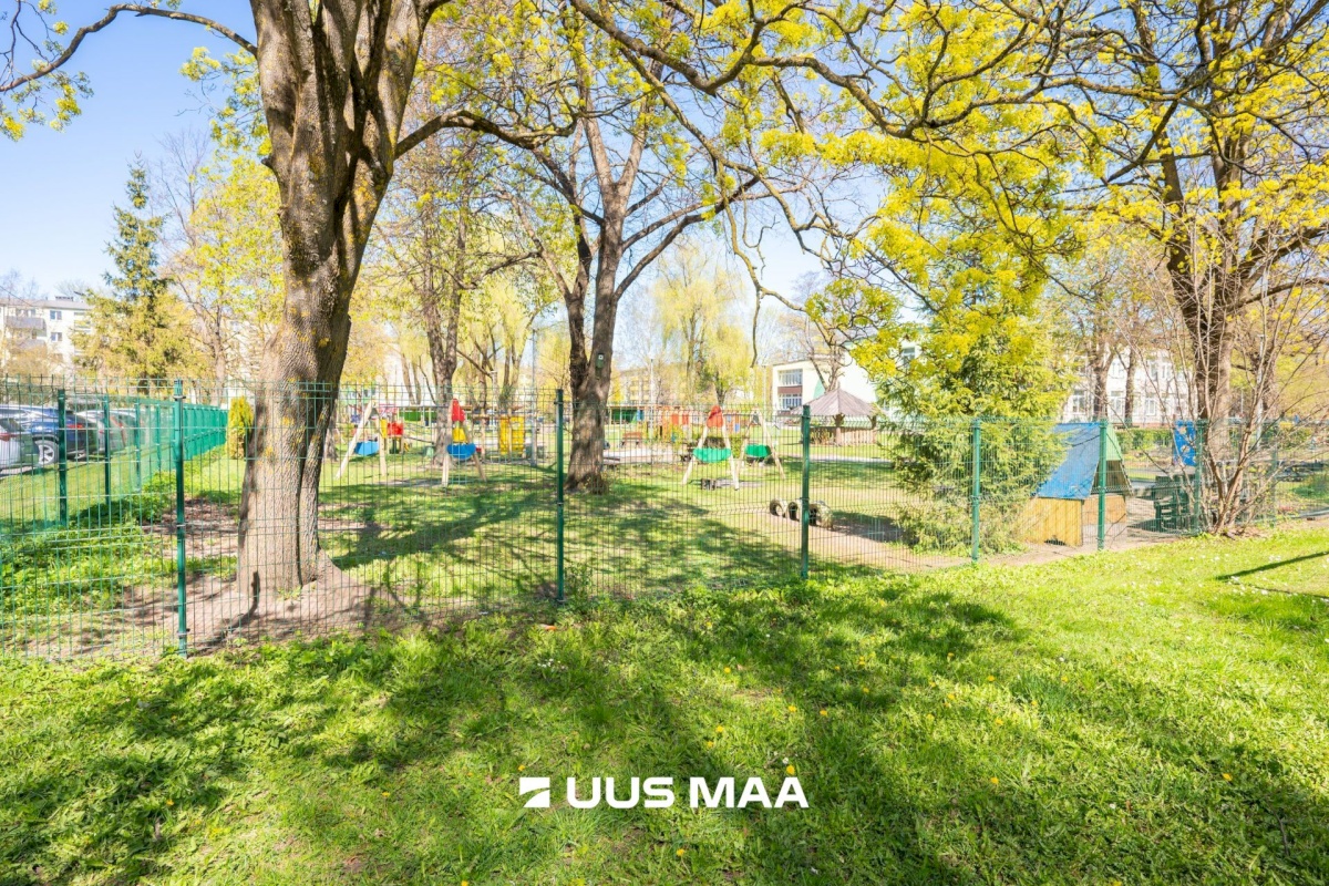 Tallinn, Mustamäe linnaosa, Kadaka, Akadeemia tee 68