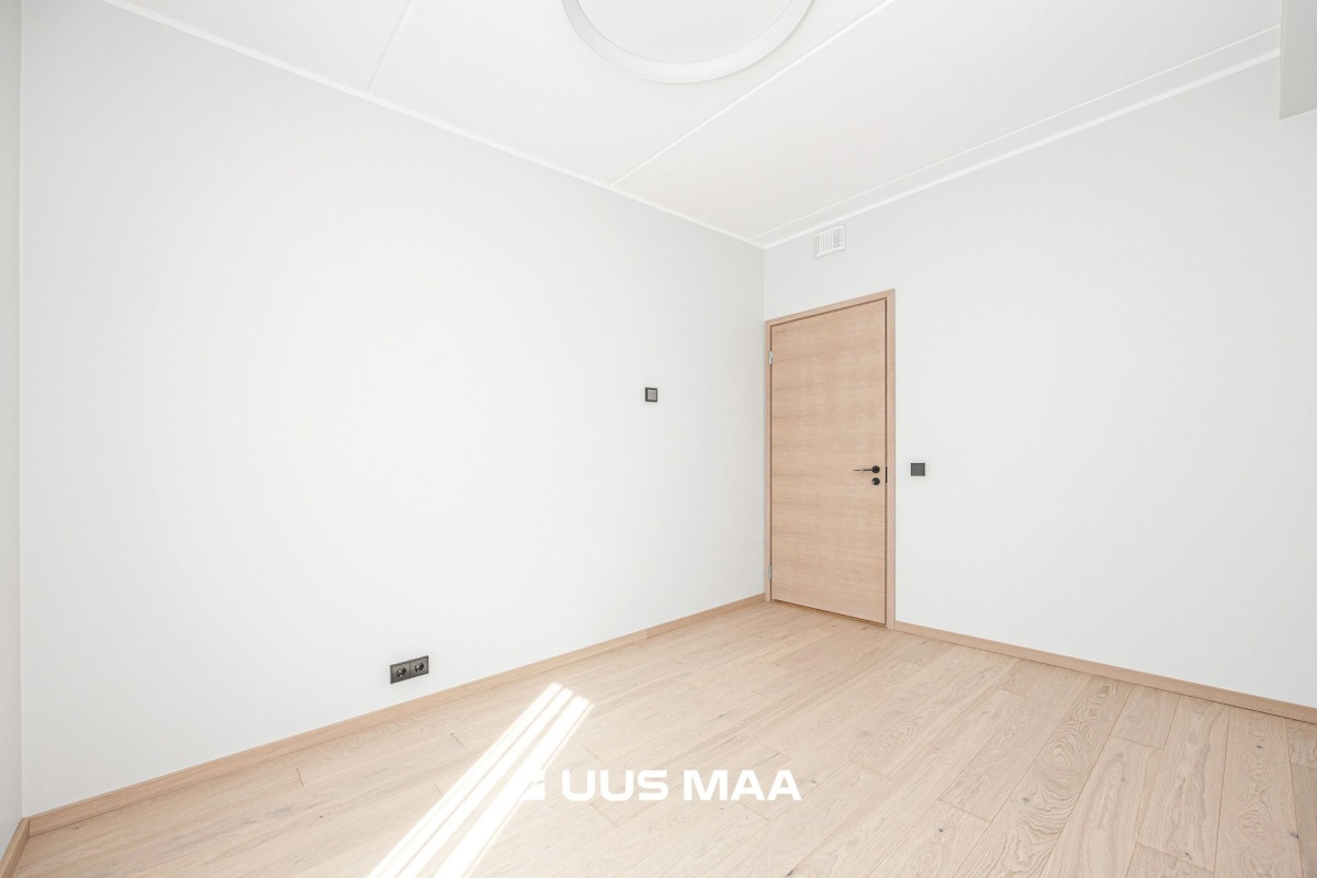 Tallinn, Nõmme linnaosa, Vabaduse pst 170-4