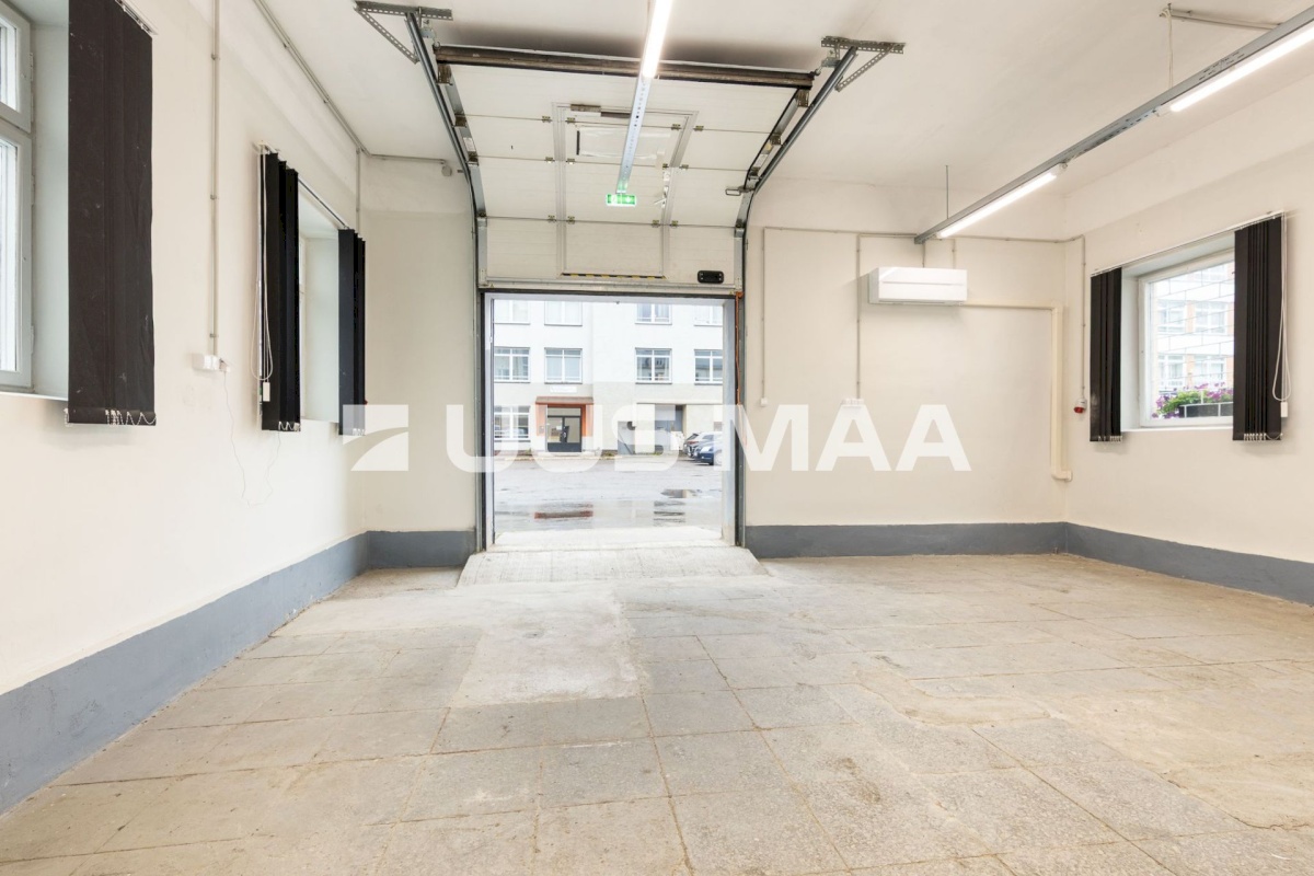 Tallinn, Nõmme linnaosa, Männiku, Väike-Männiku 4