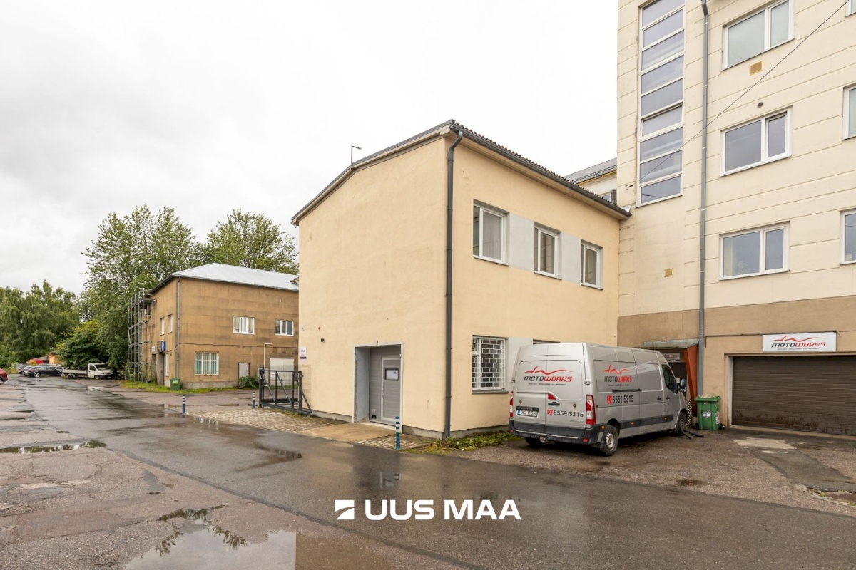 Tallinn, Nõmme linnaosa, Männiku, Väike-Männiku 4