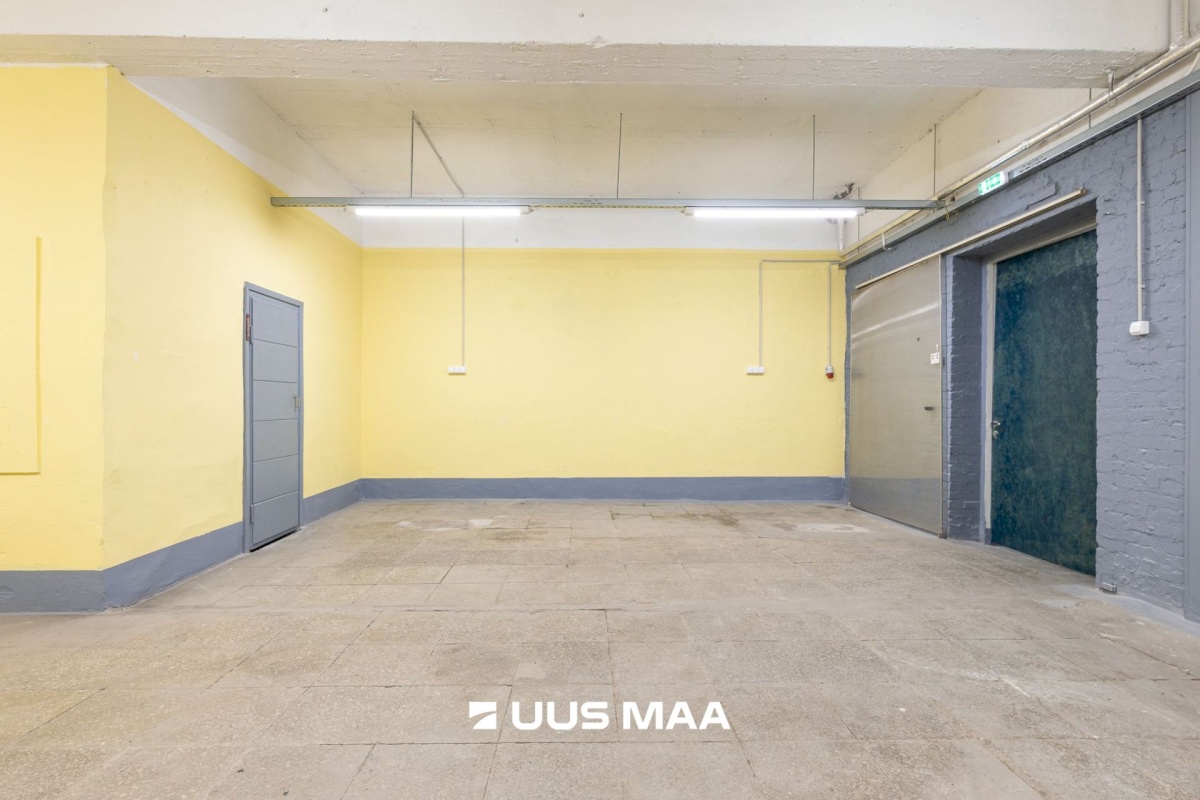 Tallinn, Nõmme linnaosa, Männiku, Väike-Männiku 4