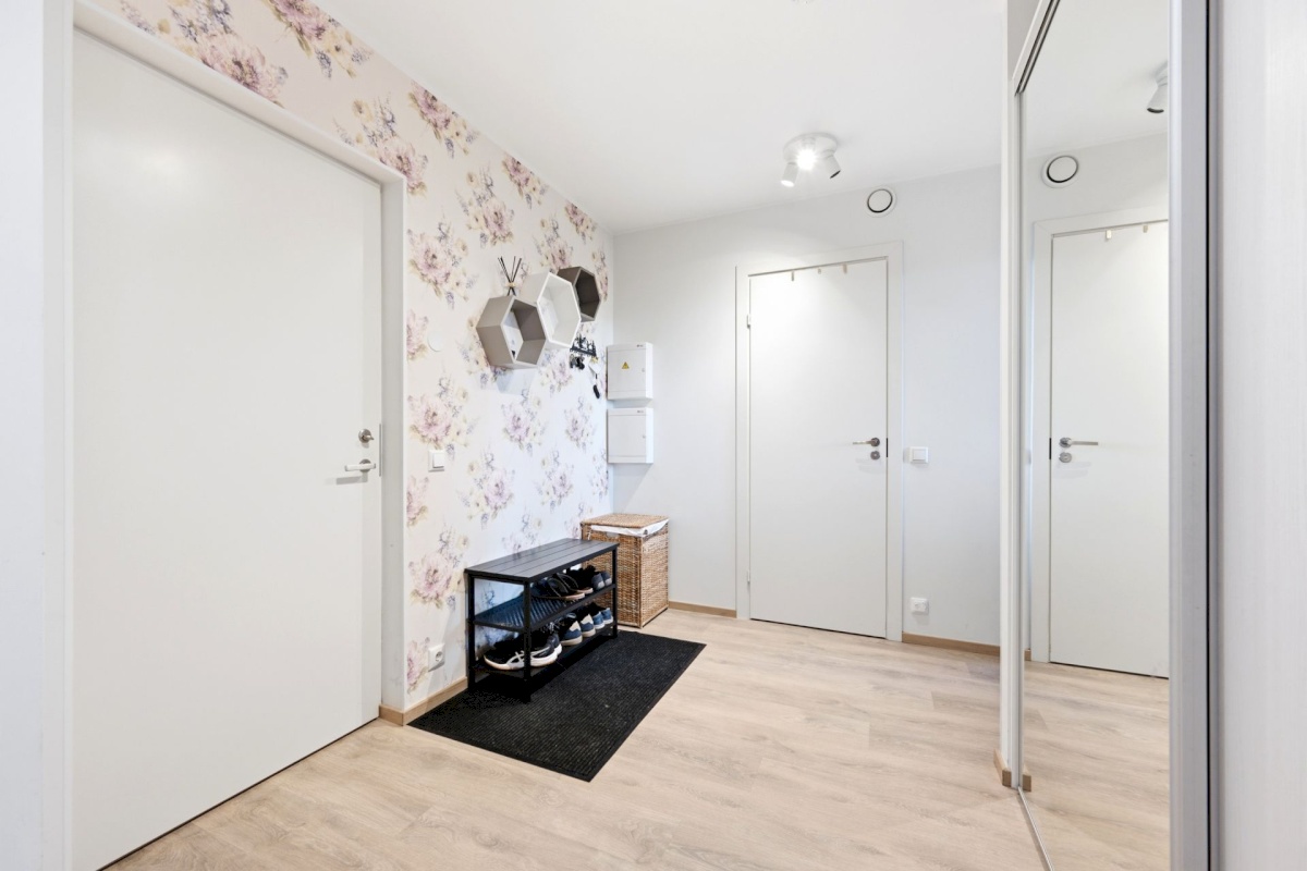 Tallinn, Lasnamäe linnaosa, Mustakivi, Mustakivi tee 25