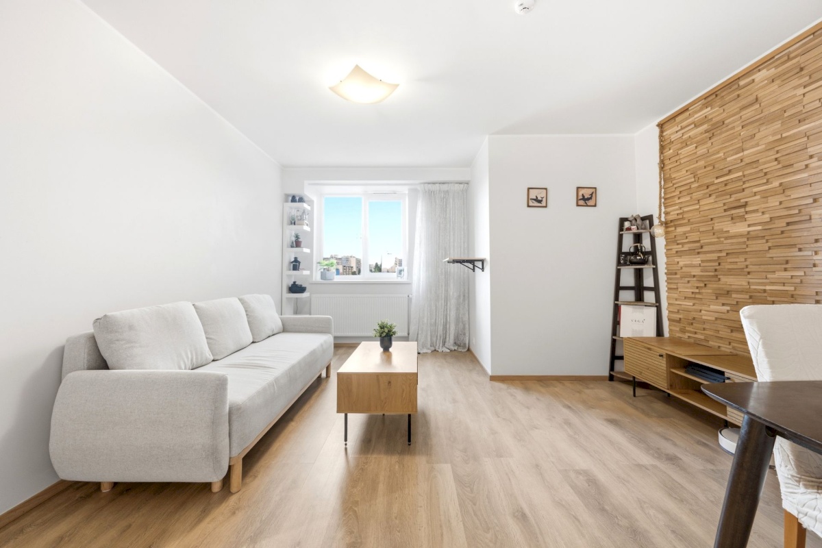 Tallinn, Lasnamäe linnaosa, Mustakivi, Mustakivi tee 25