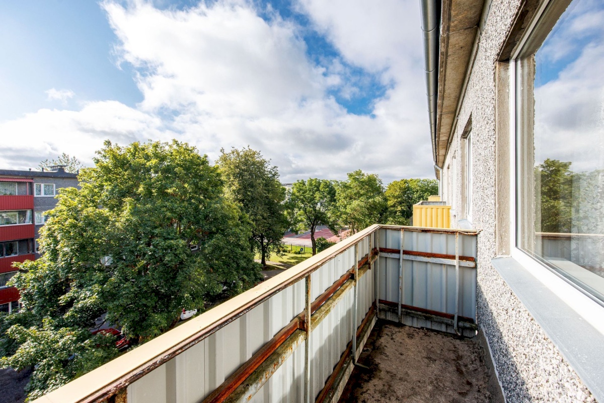 Tallinn, Lasnamäe linnaosa, Majaka 6