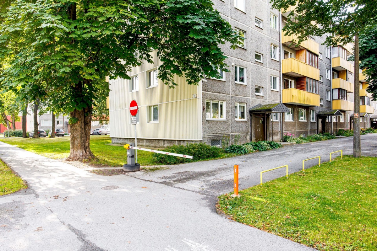 Tallinn, Lasnamäe linnaosa, Majaka 6