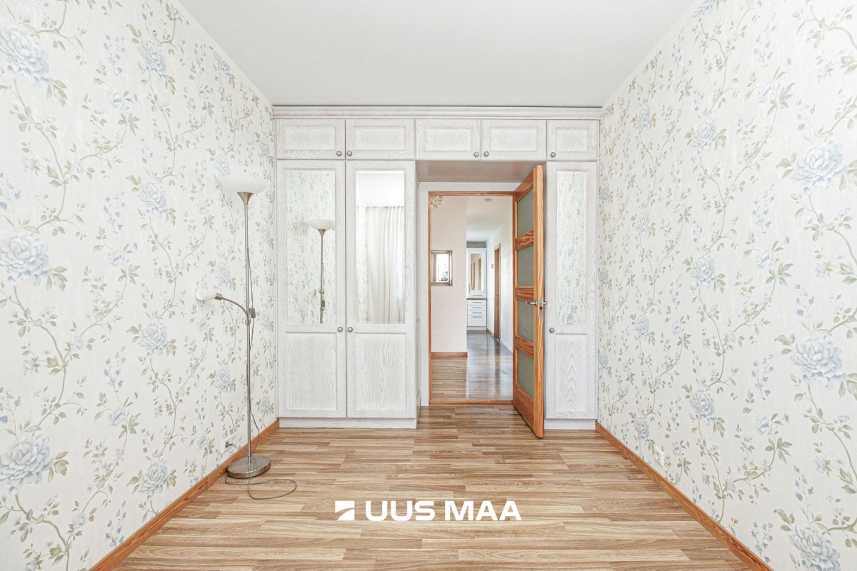 Tallinn, Lasnamäe linnaosa, Punane 25