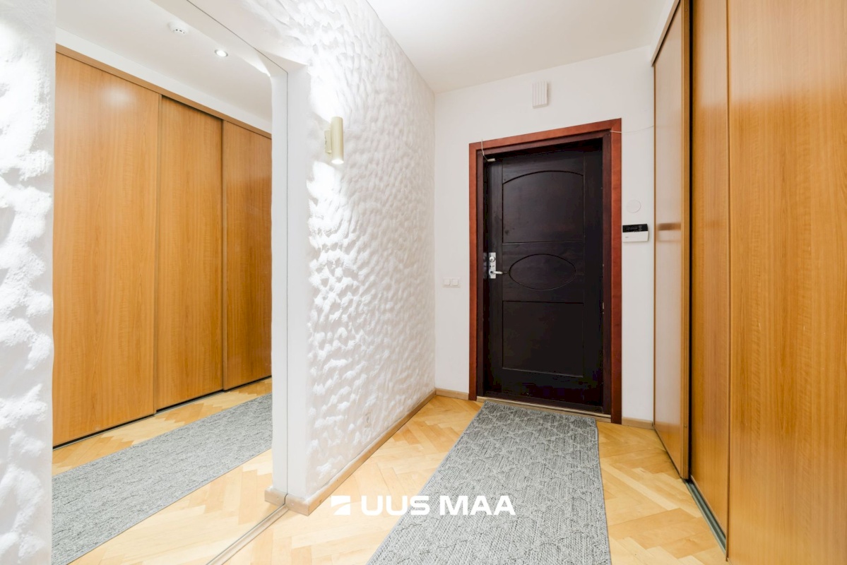 Tallinn, Kesklinna linnaosa, Suur-Karja 4