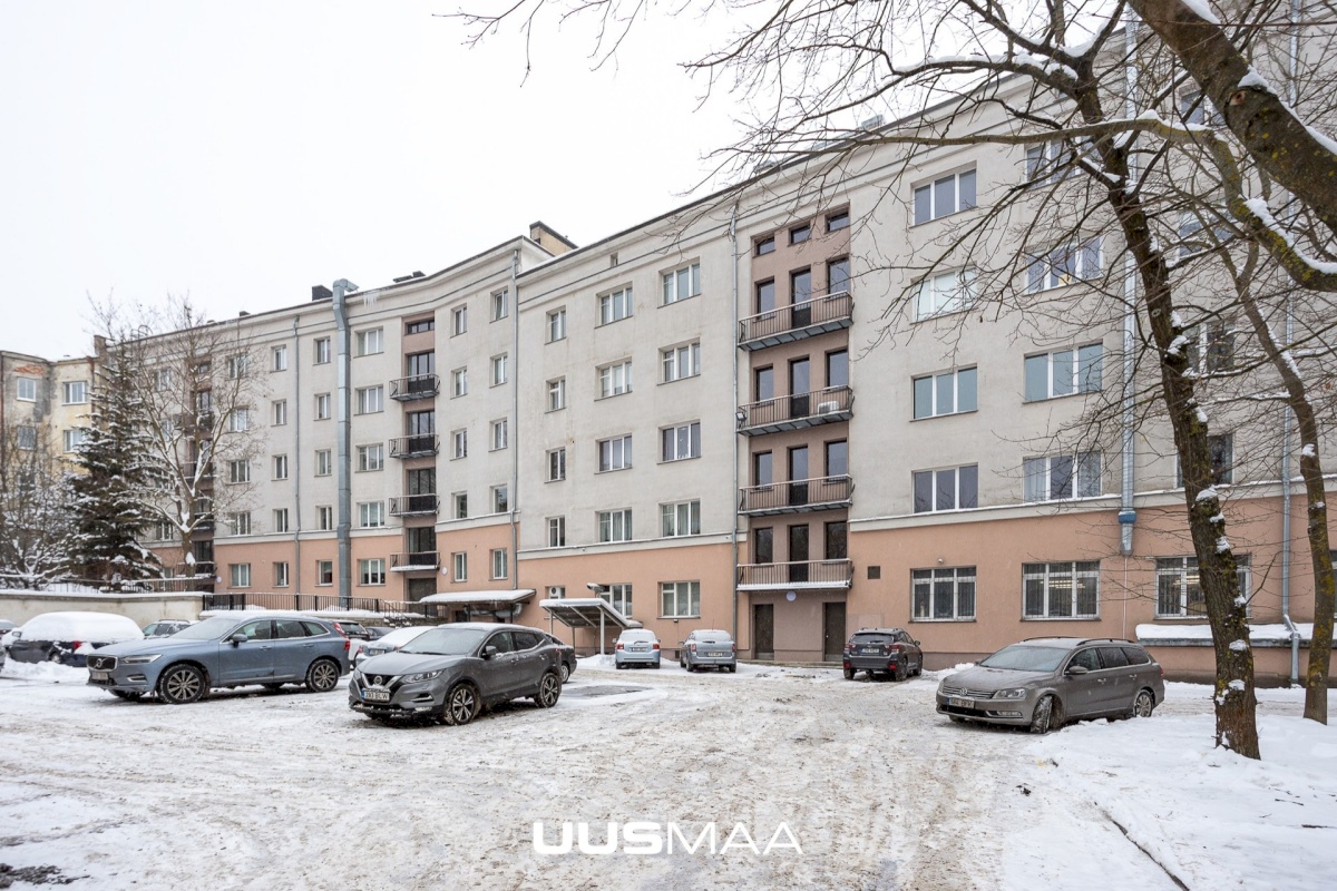 Tallinn, Kesklinna linnaosa, Pärnu mnt 48
