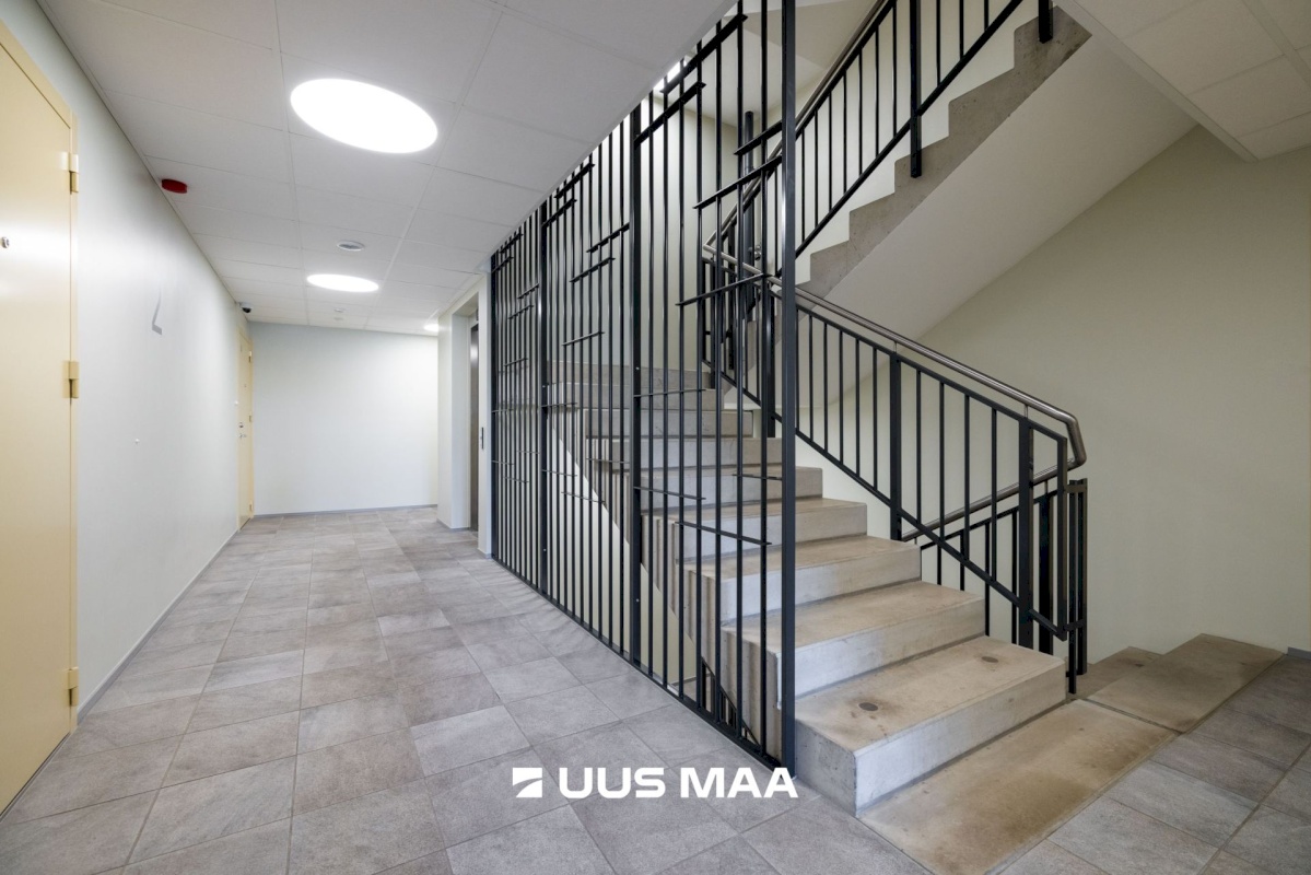 Tallinn, Lasnamäe linnaosa, Sinimäe 1