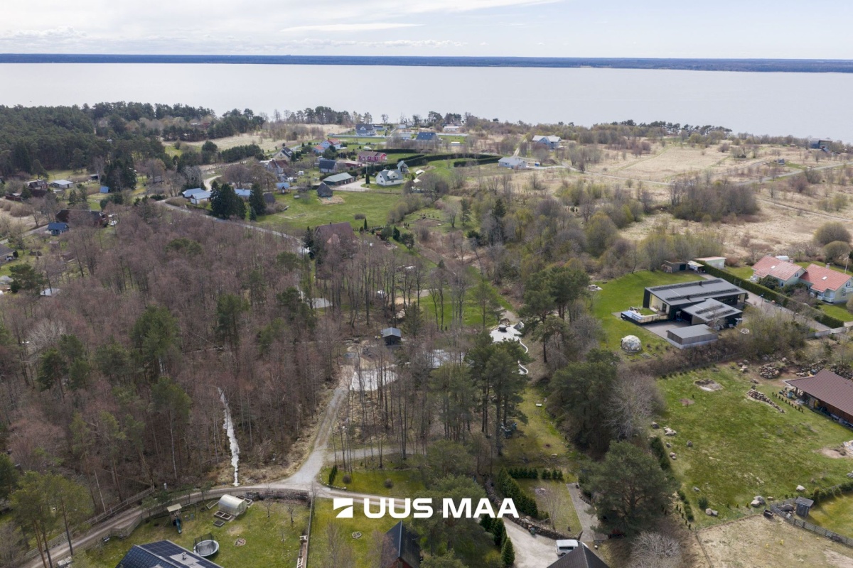 Lääne-Harju vald, Lohusalu küla, Nõlva tee 11
