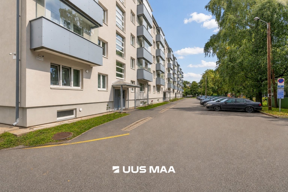 Tallinn, Mustamäe linnaosa, Akadeemia tee 68