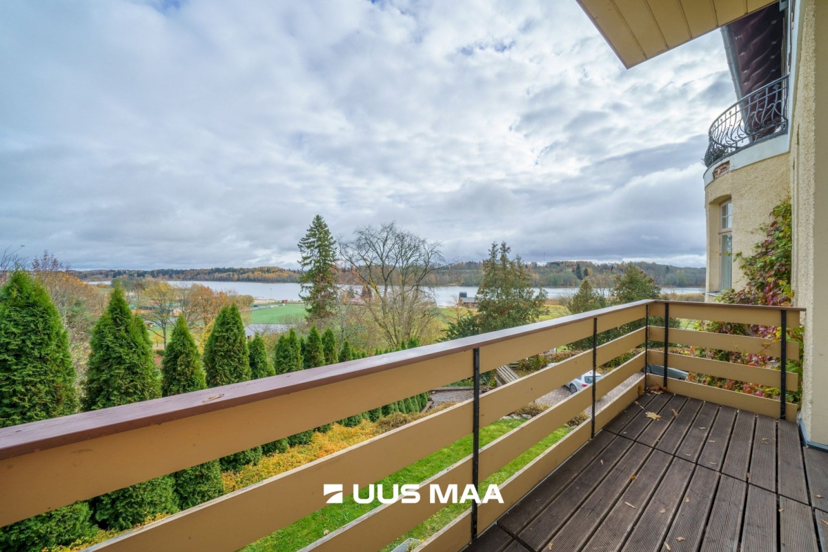 Viljandi linn, Vanalinn, Pikk tn 33