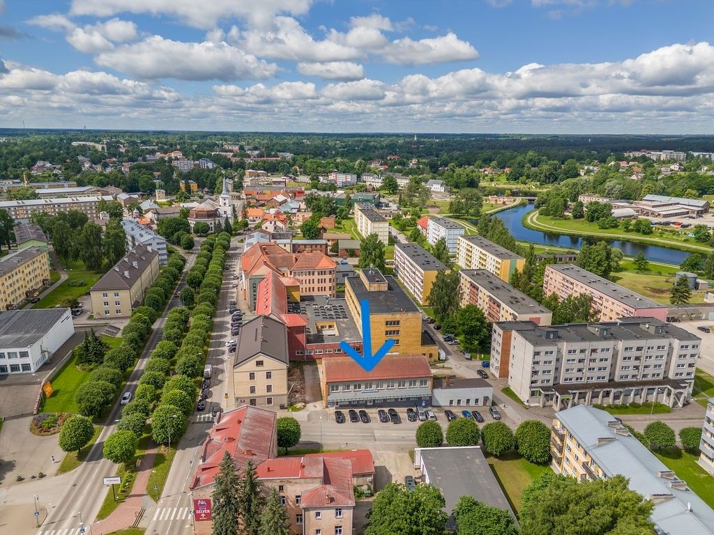 Valga vald, Valga linn, Pärna pst 1