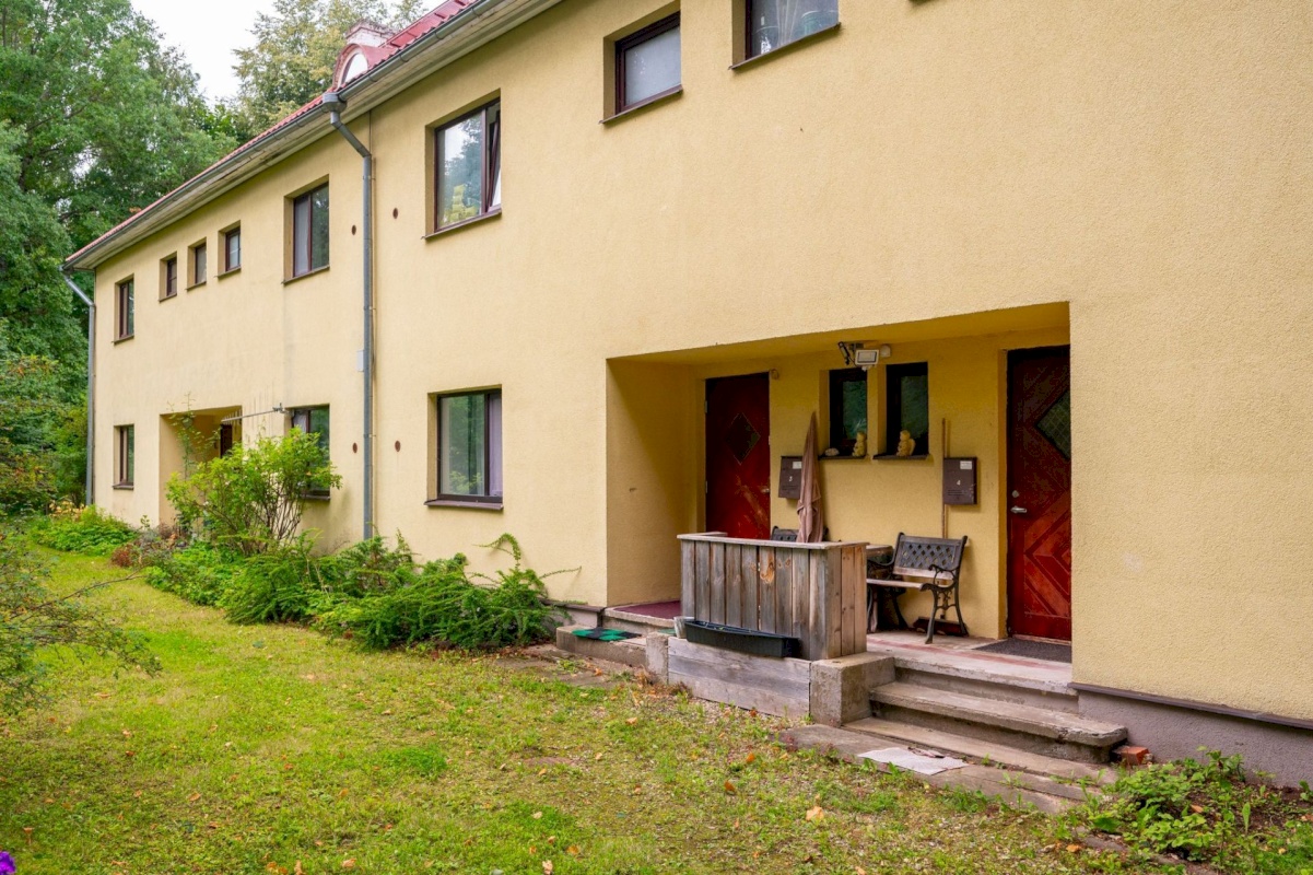 Tartu linn, Tartu linn, Raadi-Kruusamäe, Raadimõisa 13