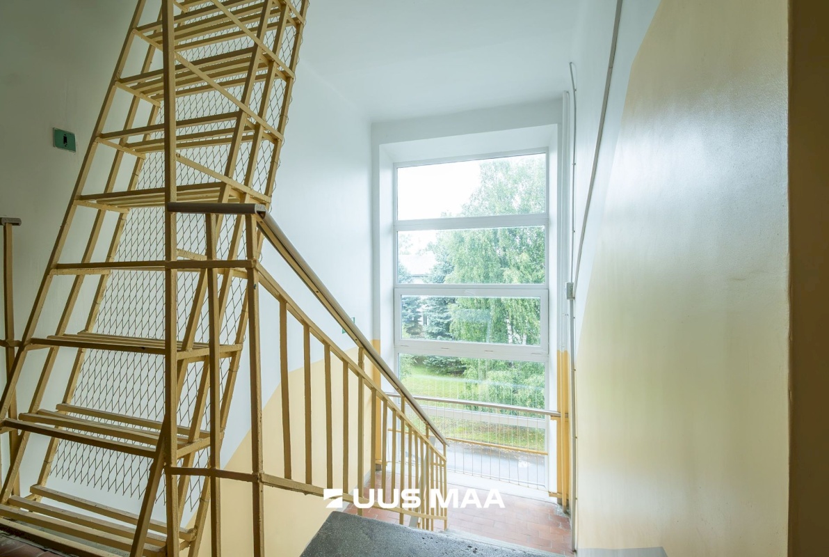 Saaremaa vald, Kuressaare linn, Kaare 5