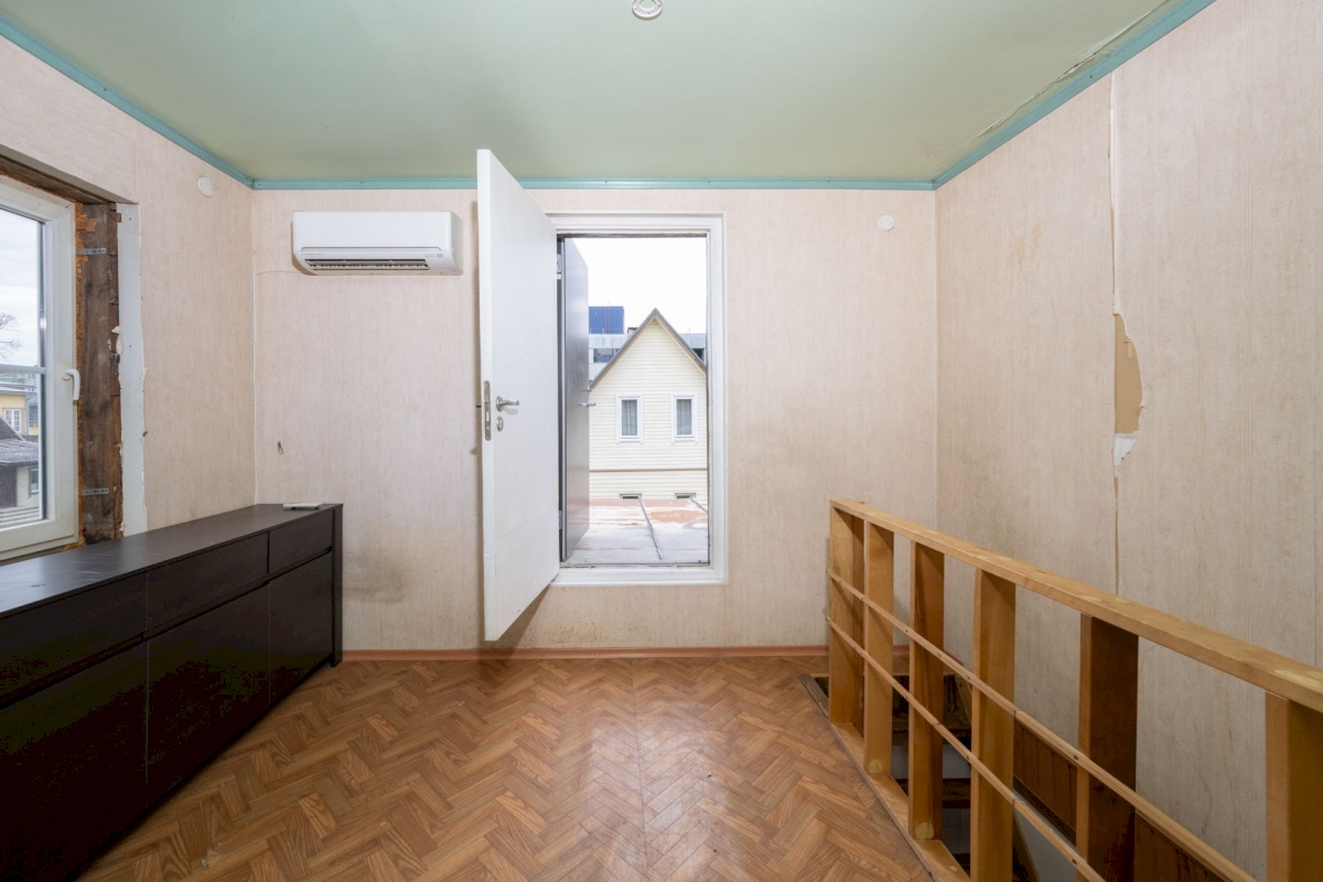 Rakvere linn, Posti 21