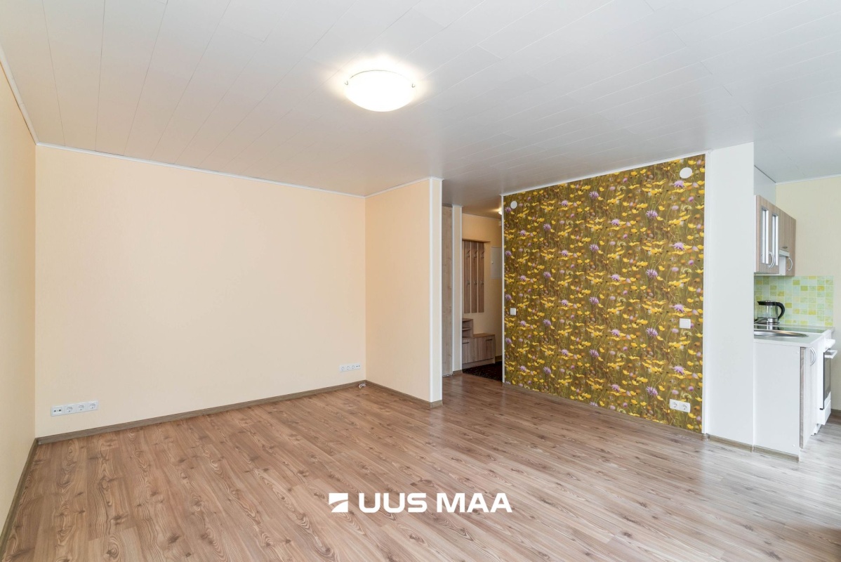 Viljandi linn, Paalalinn, Valuoja pst 17a