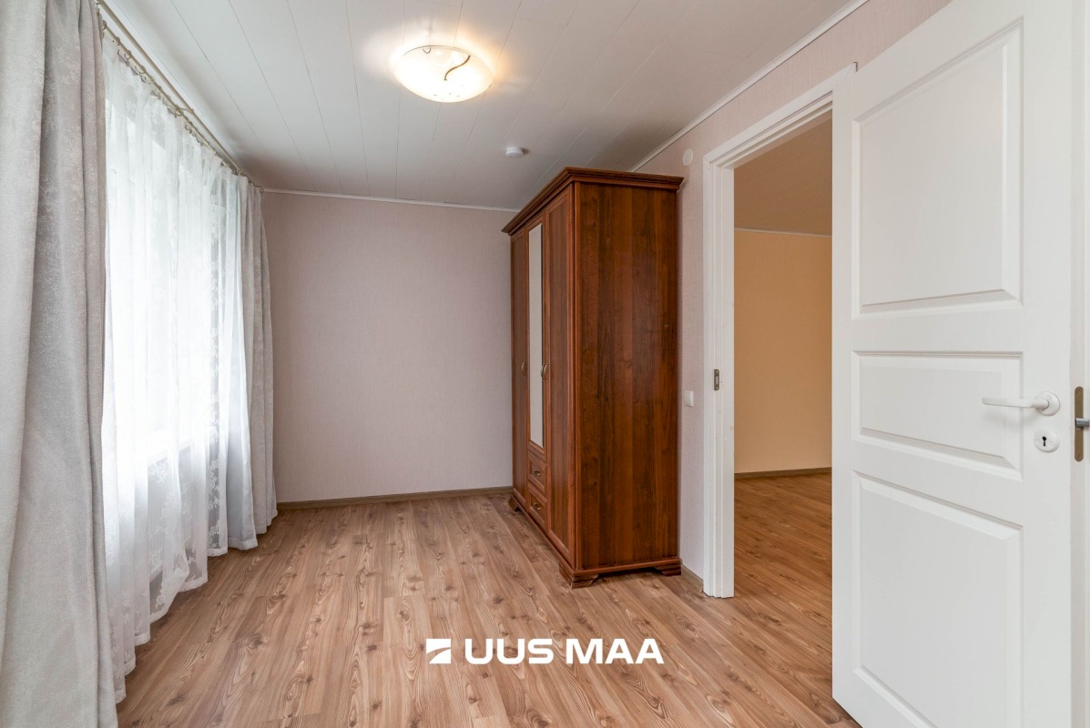 Viljandi linn, Paalalinn, Valuoja pst 17a