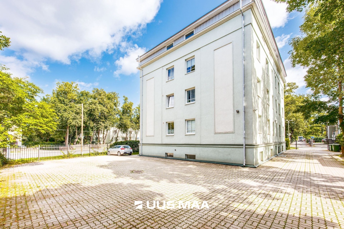 Tallinn, Kesklinna linnaosa, Kadriorg, Narva mnt 70