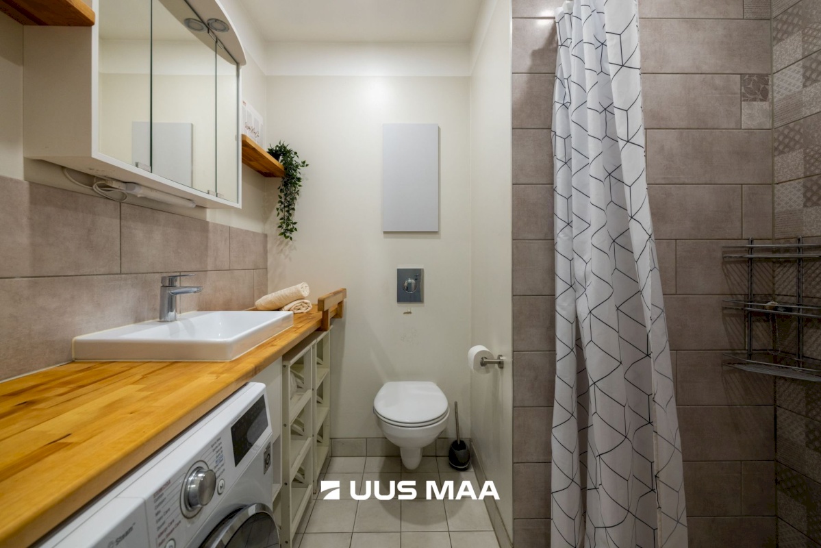 Tallinn, Kesklinna linnaosa, Uus Maailm, Tehnika tn 113