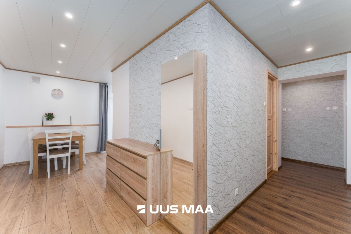 Lääneranna vald, Kõmsi küla, Pihlaka tee 3