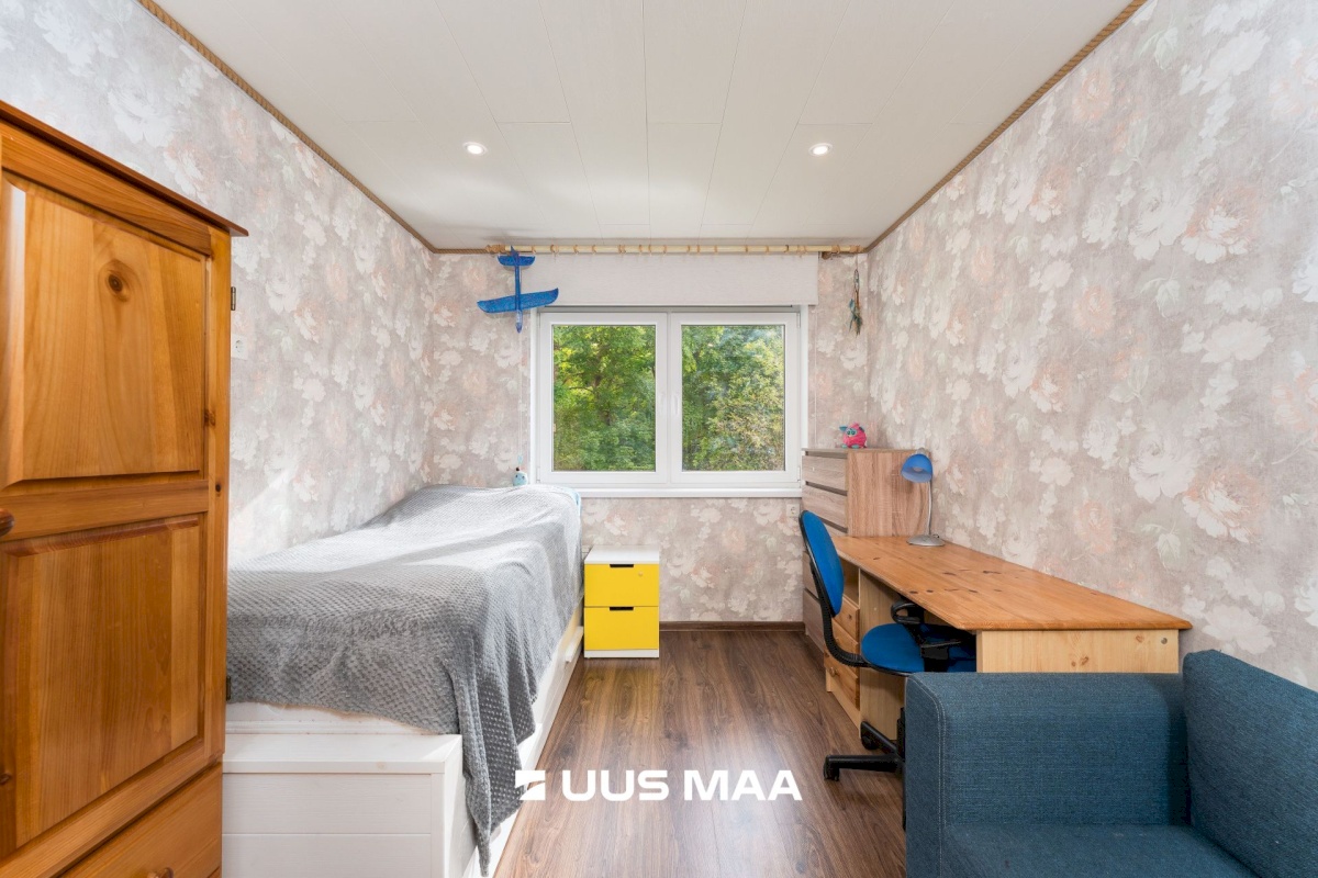 Lääneranna vald, Kõmsi küla, Pihlaka tee 3