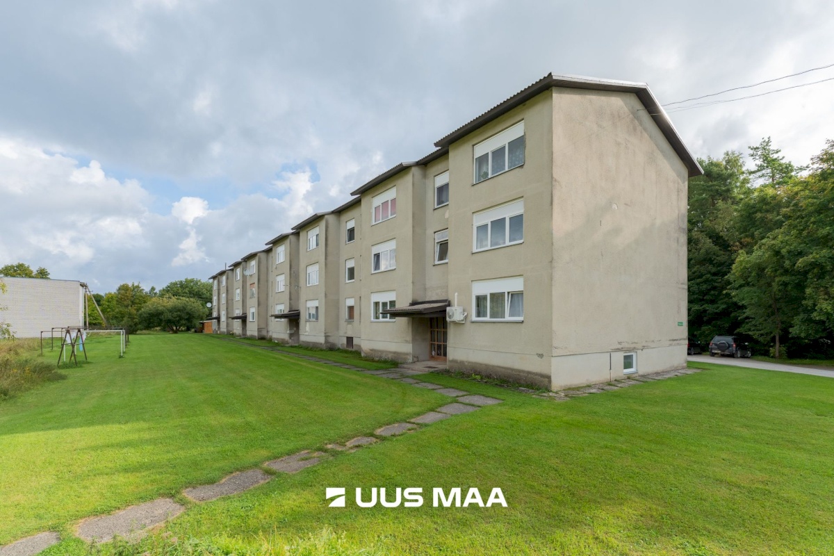 Lääneranna vald, Kõmsi küla, Pihlaka tee 3
