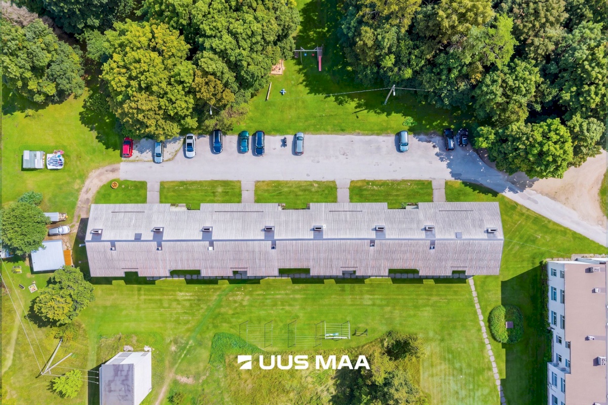 Lääneranna vald, Kõmsi küla, Pihlaka tee 3