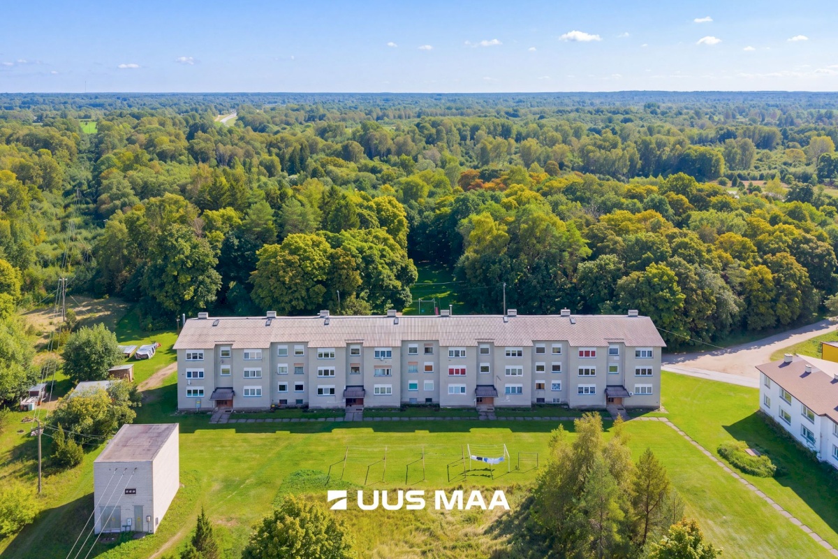 Lääneranna vald, Kõmsi küla, Pihlaka tee 3