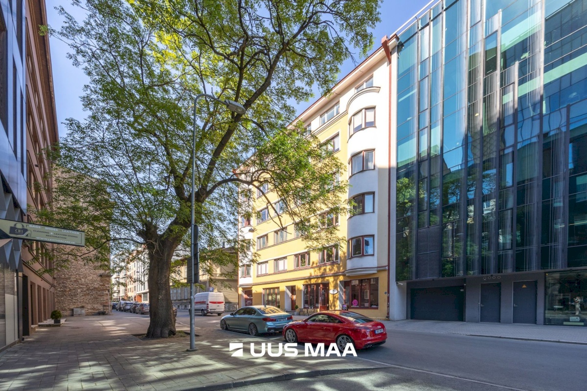 Tallinn, Kesklinna linnaosa, Südalinn, Sakala 12
