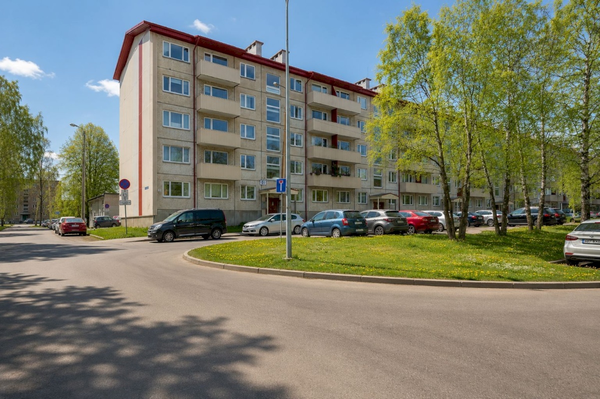 Tallinn, Mustamäe linnaosa, A. H. Tammsaare tee 63
