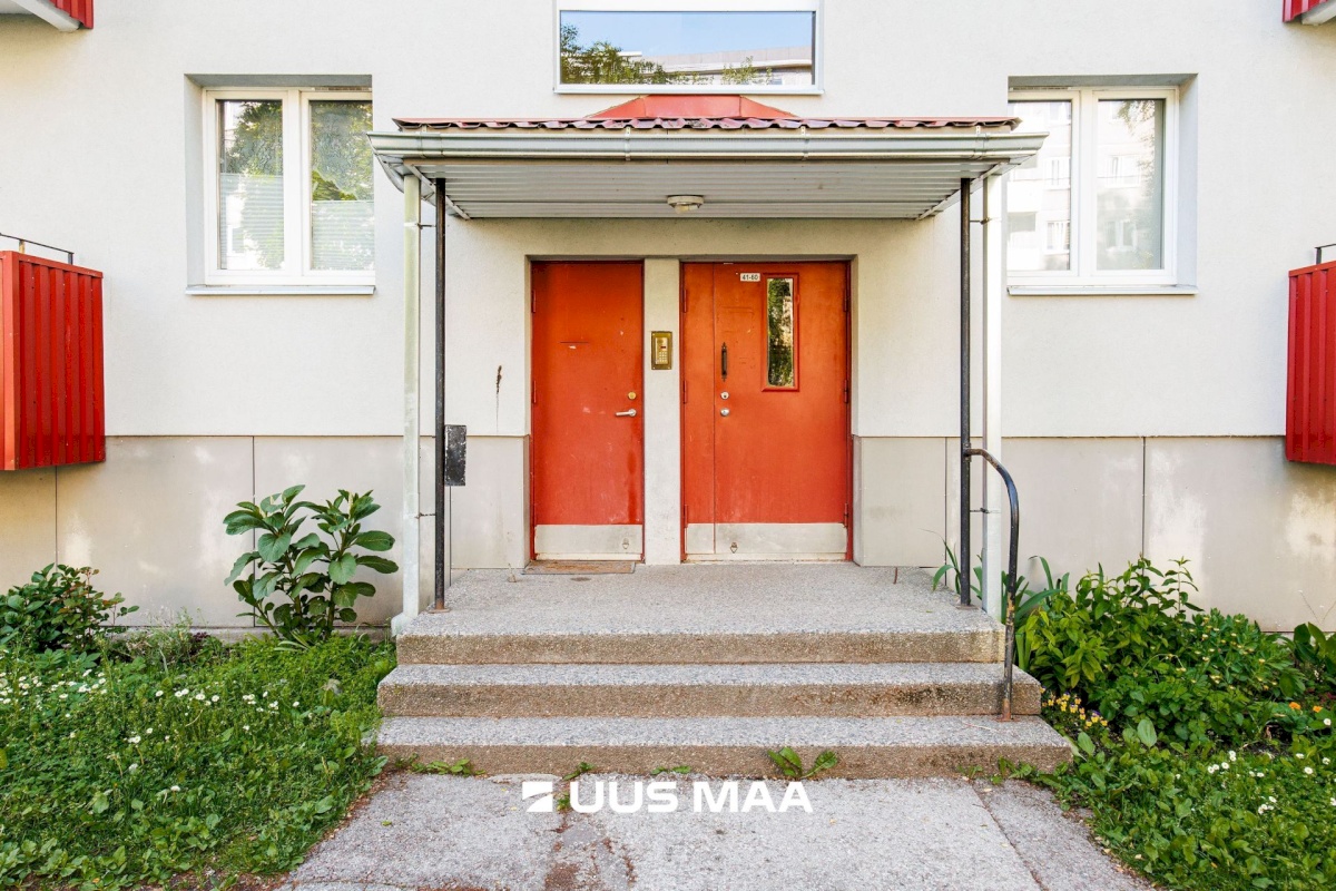 Tallinn, Mustamäe linnaosa, Mustamäe, Keskuse 22