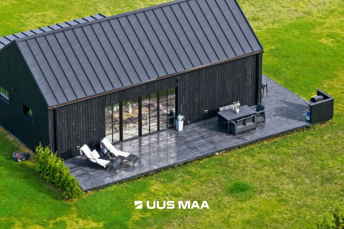 Lääne-Nigula vald, Spithami küla/Spithamn, Suur-Martonsi tee 19