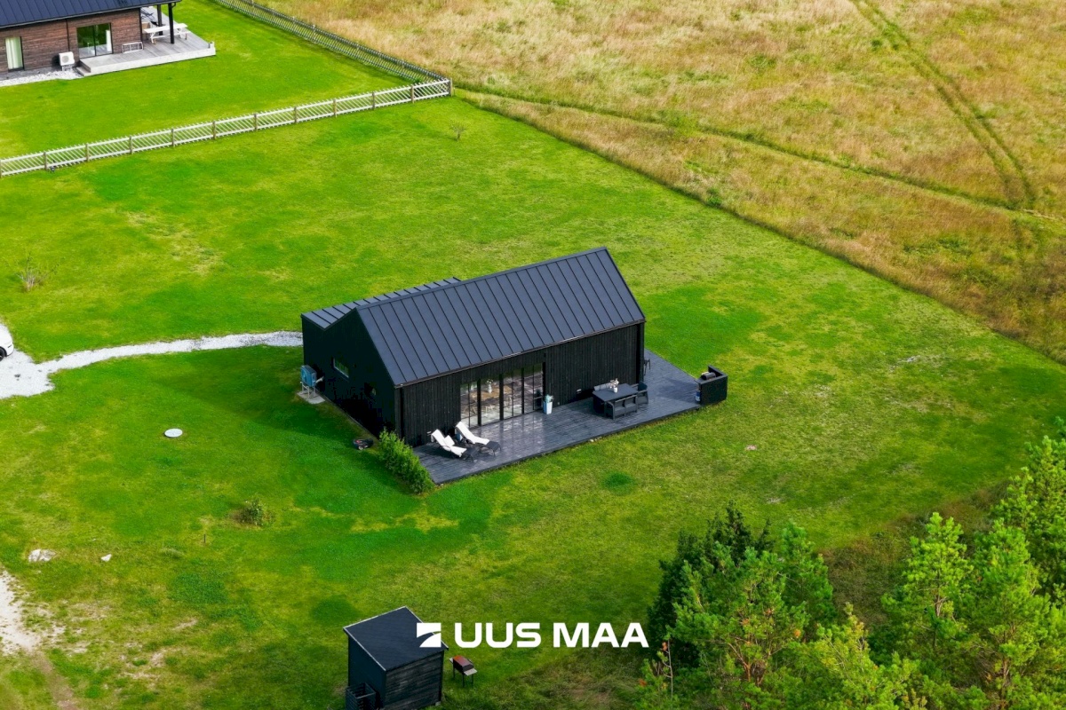 Lääne-Nigula vald, Spithami küla/Spithamn, Suur-Martonsi tee 19