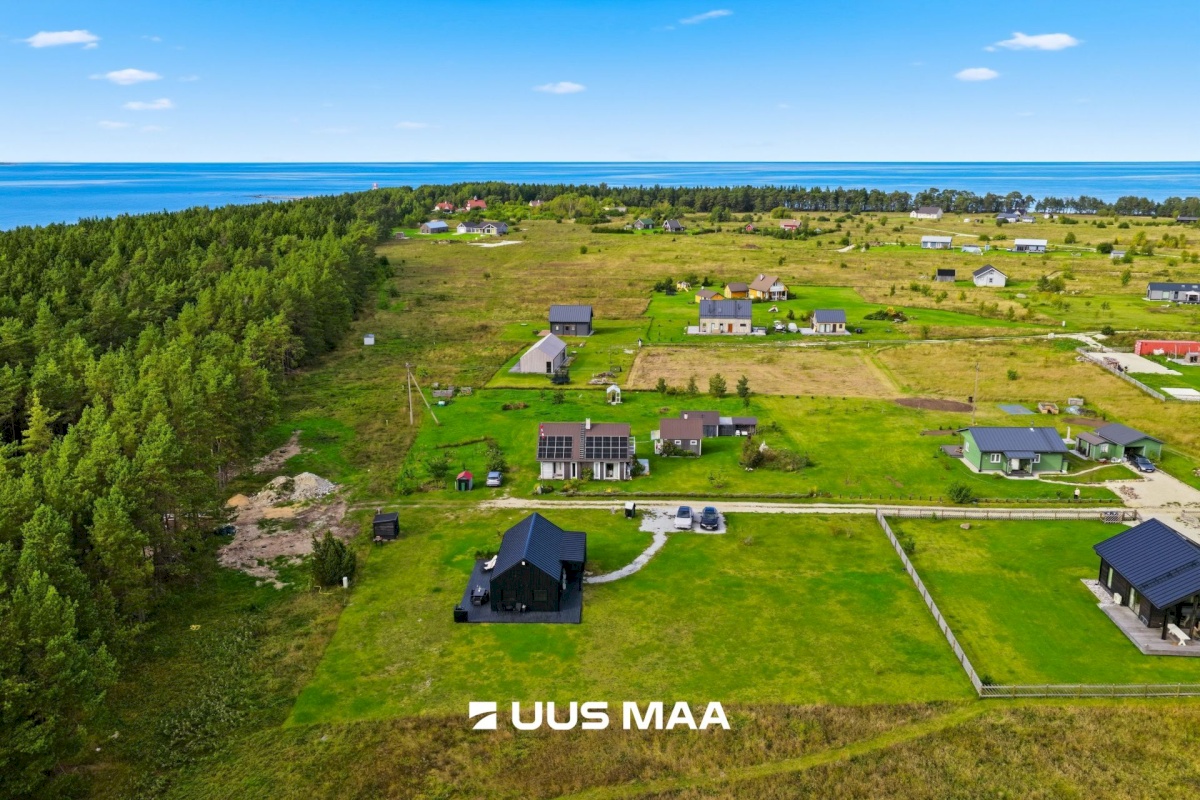 Lääne-Nigula vald, Spithami küla/Spithamn, Suur-Martonsi tee 19
