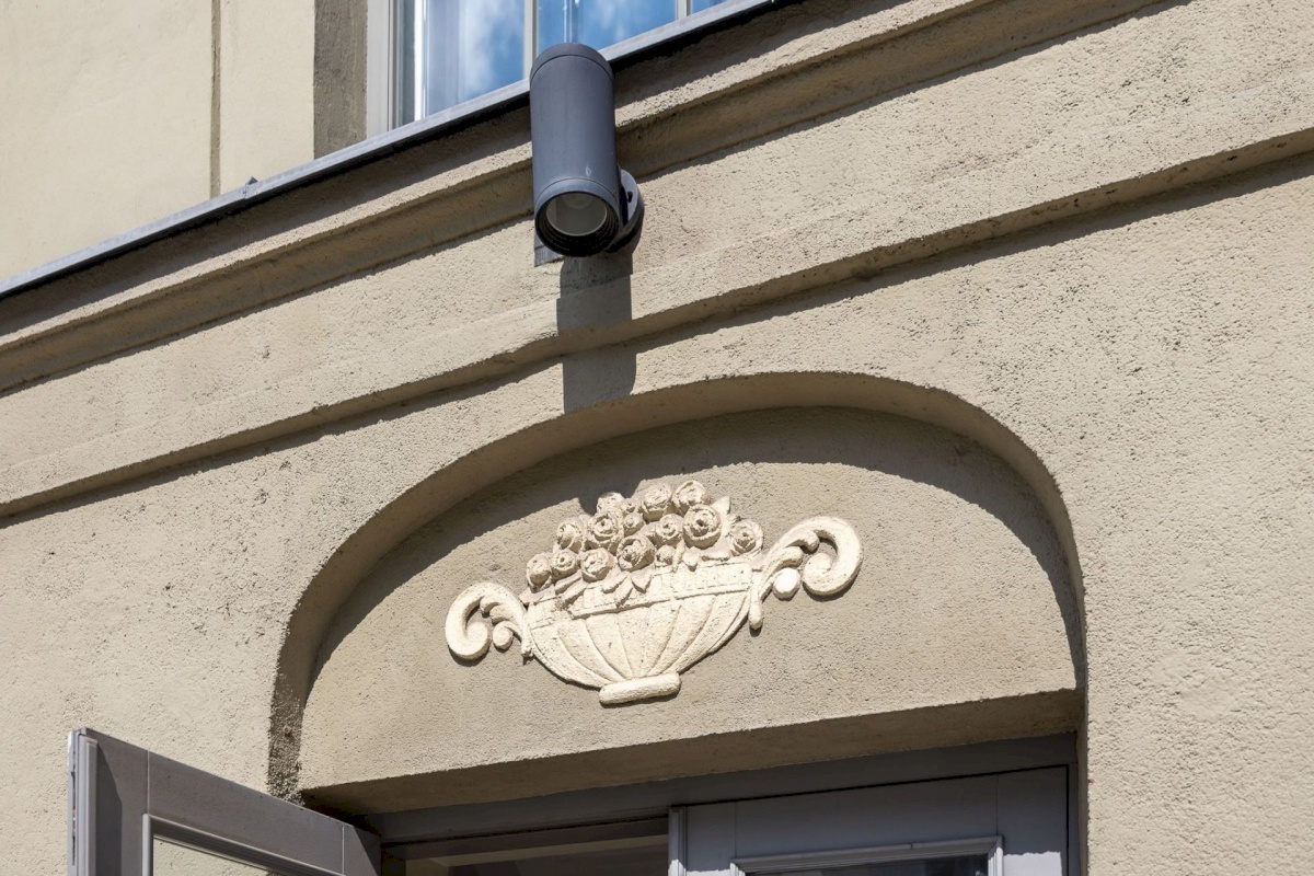 Tallinn, Kesklinna linnaosa, Kadriorg, L. Koidula 15