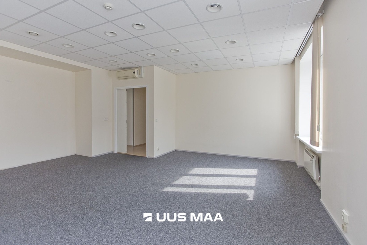 Tallinn, Kesklinna linnaosa, Liivalaia tn 28