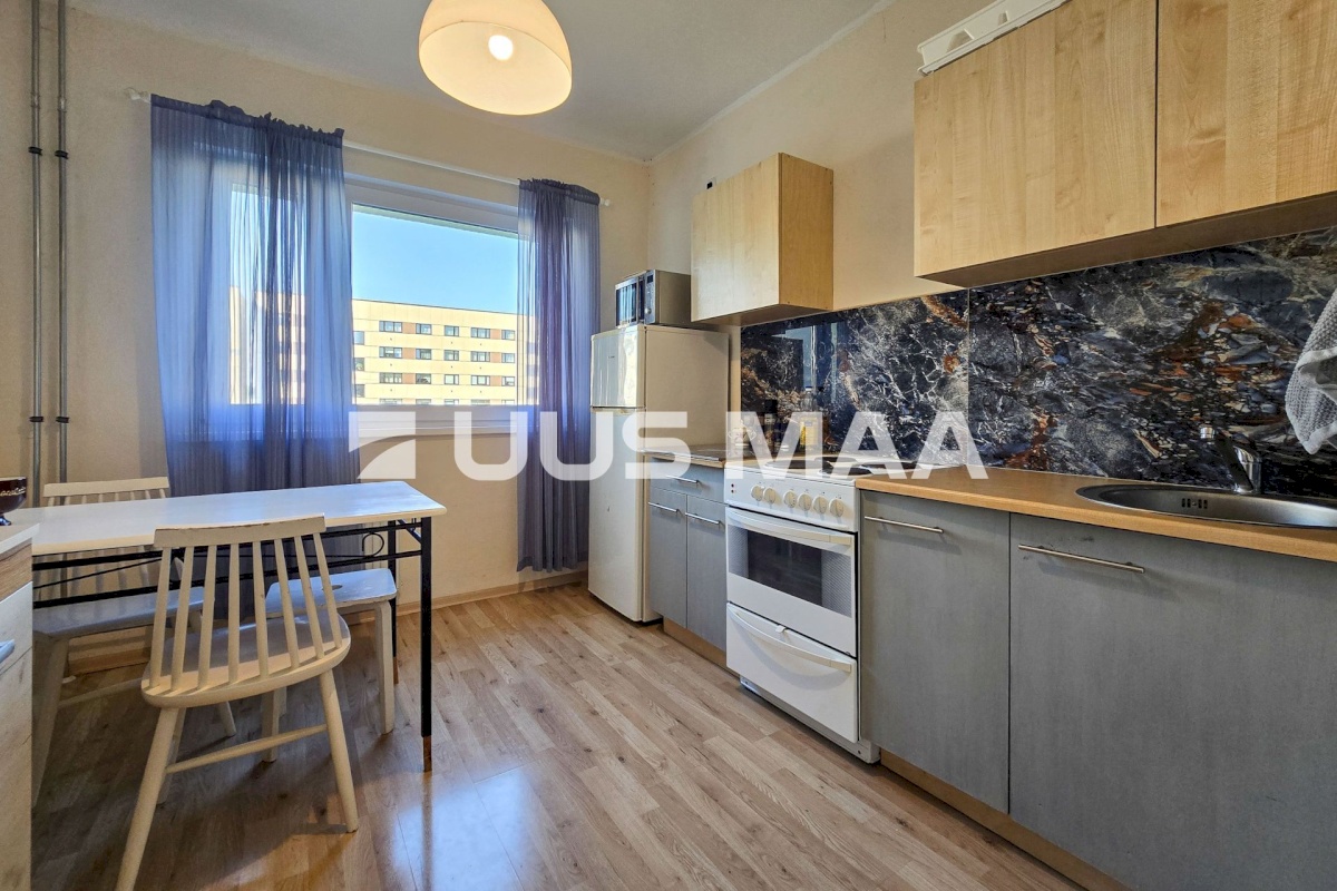 Viljandi linn, Männimäe, Riia mnt 38a